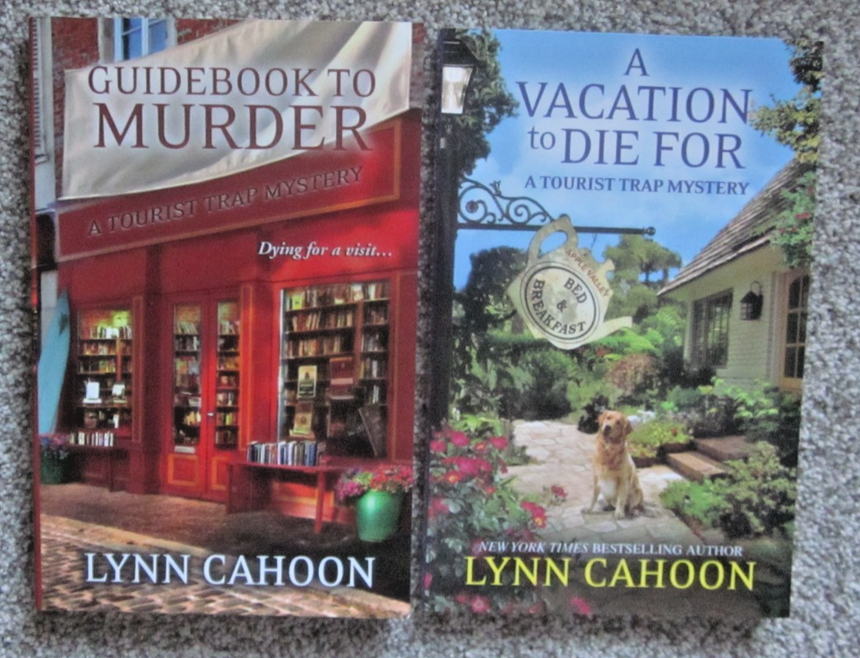 LYNN CAHOON COZY MYSTERY LOT / 2SC & 2PB /