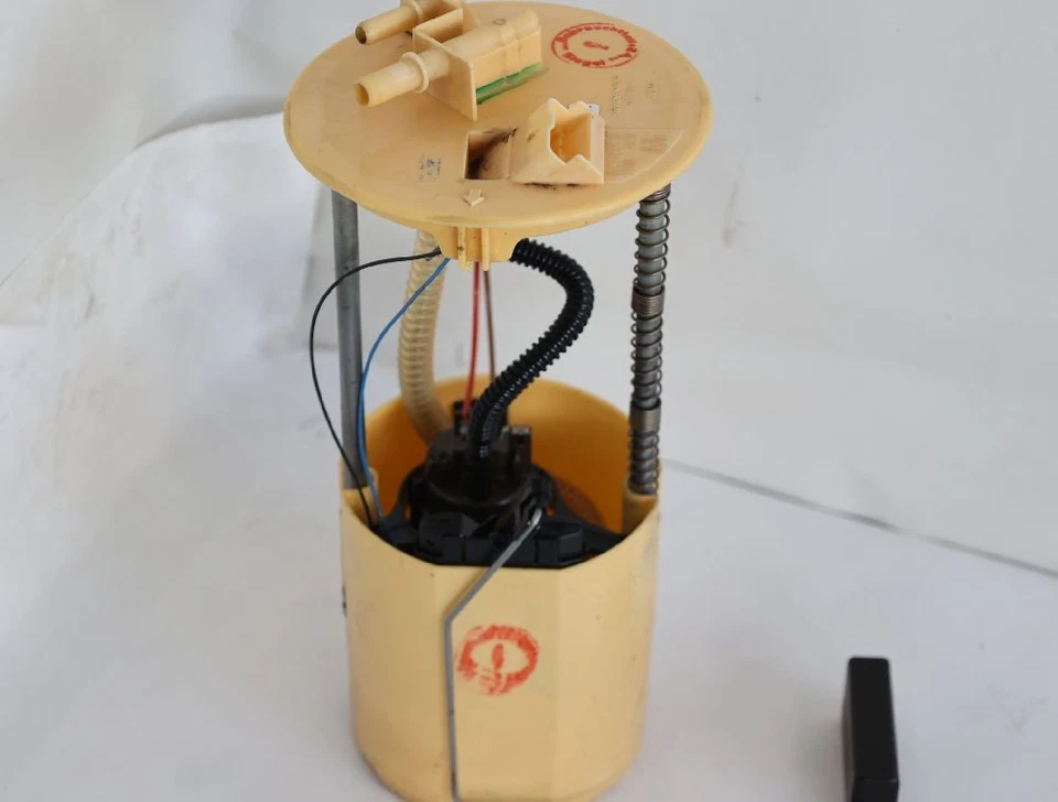 Diesel Pump Suzuki SX4 EY GY A2C53099636 SIEMENS 1.9 88KW 120HP Diesel 01-2008 - Image 4 of 4