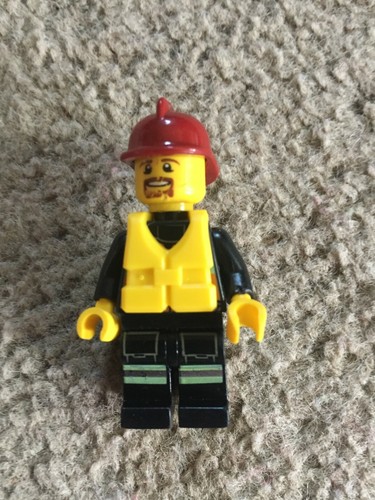 LEGO- CITY- POLICE- CITY STARTER SET - 60086- 100% COMPLETE - Picture 5 of 11