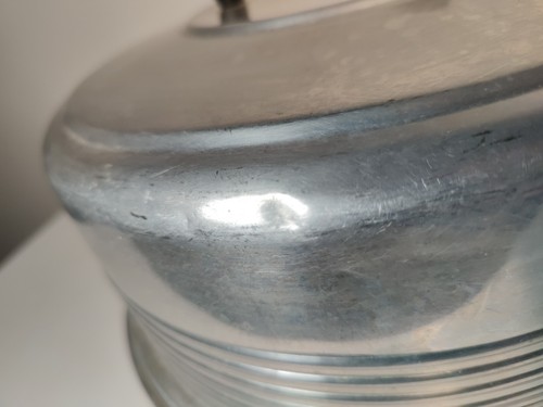 VTG Regal Ware Aluminum Cake & Pie Carrier with Locking Lid & Handle 3 Piece USA - 第 5/19 張圖片