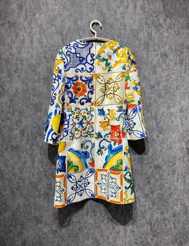 【VIP価格!関送込】DOLCE&GABBANA フロントタイ付き minidress NWOT $2,950 Dolce & Gabbana Majolica Tile Print Silk Brocade