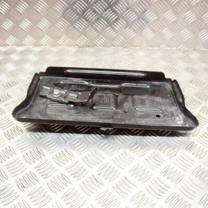 Porsche 911 992 3,0 Benzin 331Kw Batteriefach Pad 992805076A 2019