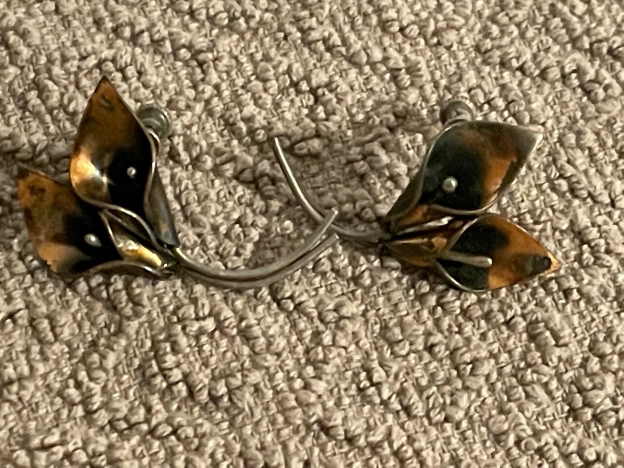 Picture 1 of 6