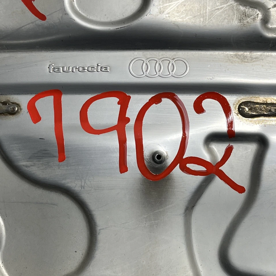 2019-2025 Audi A6 C8 2.0L AWD Rear Exhaust Muffler Pipe 10k Miles OEM - Image 3 of 4