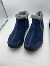 Easy Spirit Explore24 Women  s Blue Suede Booties Faux Fur Trim Sz 8.5