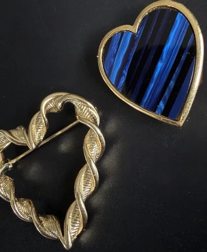 Trifari Heart Brooch Lot 2 Gold Twisted Rope & Blue Lapis Style Jewelry VTG!