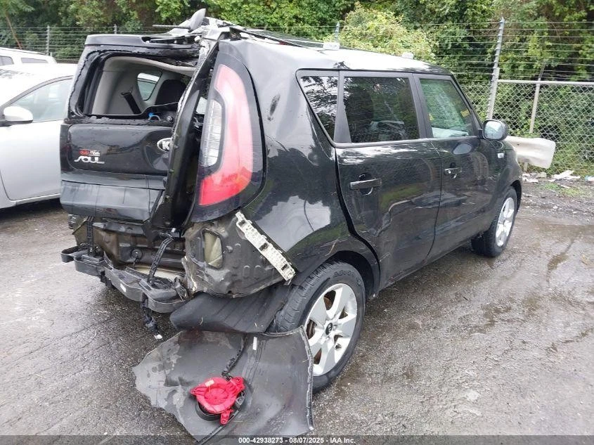 Used Rear Right Door Assembly Rear Side fits: 2019 Kia Soul electric R. w/privac Foto 4 de 4