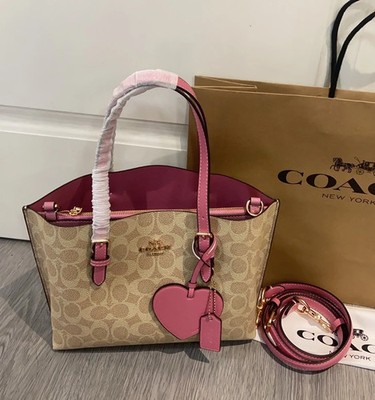 Coach CDF03 Mollie Tote Bag 25 Signature Canvas With Heart Charm Sand Peony New