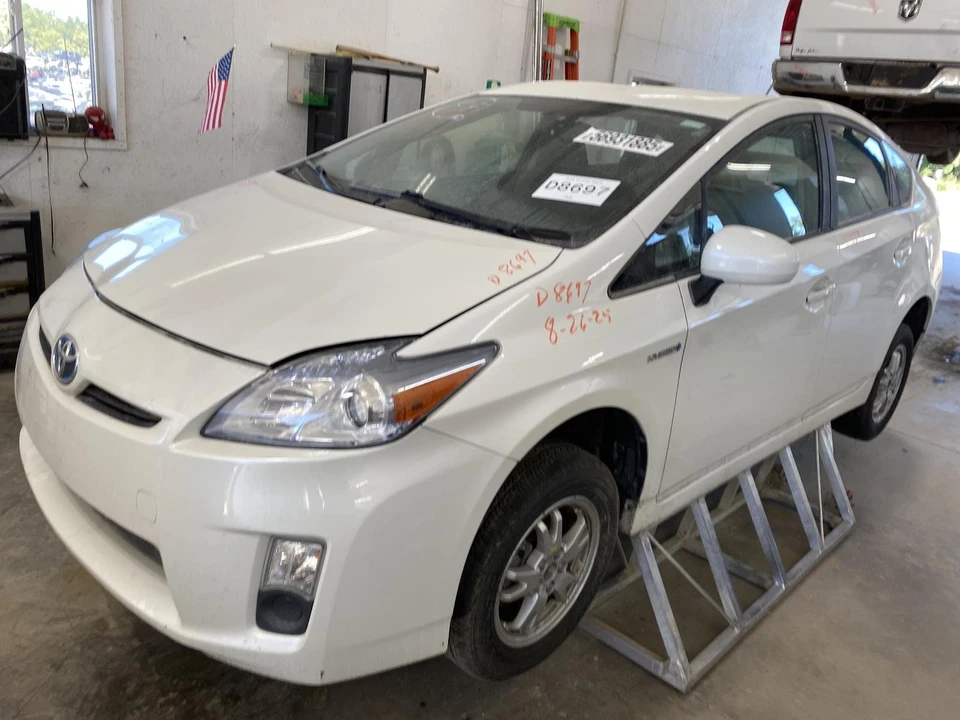 Compresor de aire acondicionado usado se adapta a: Toyota Prius Prius 2010 enchufable VIN DP séptima y octava excavación Foto 2 de 4