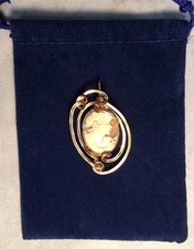 Vintage Beautiful Cameo - Pendent - Neckless -free Shipping