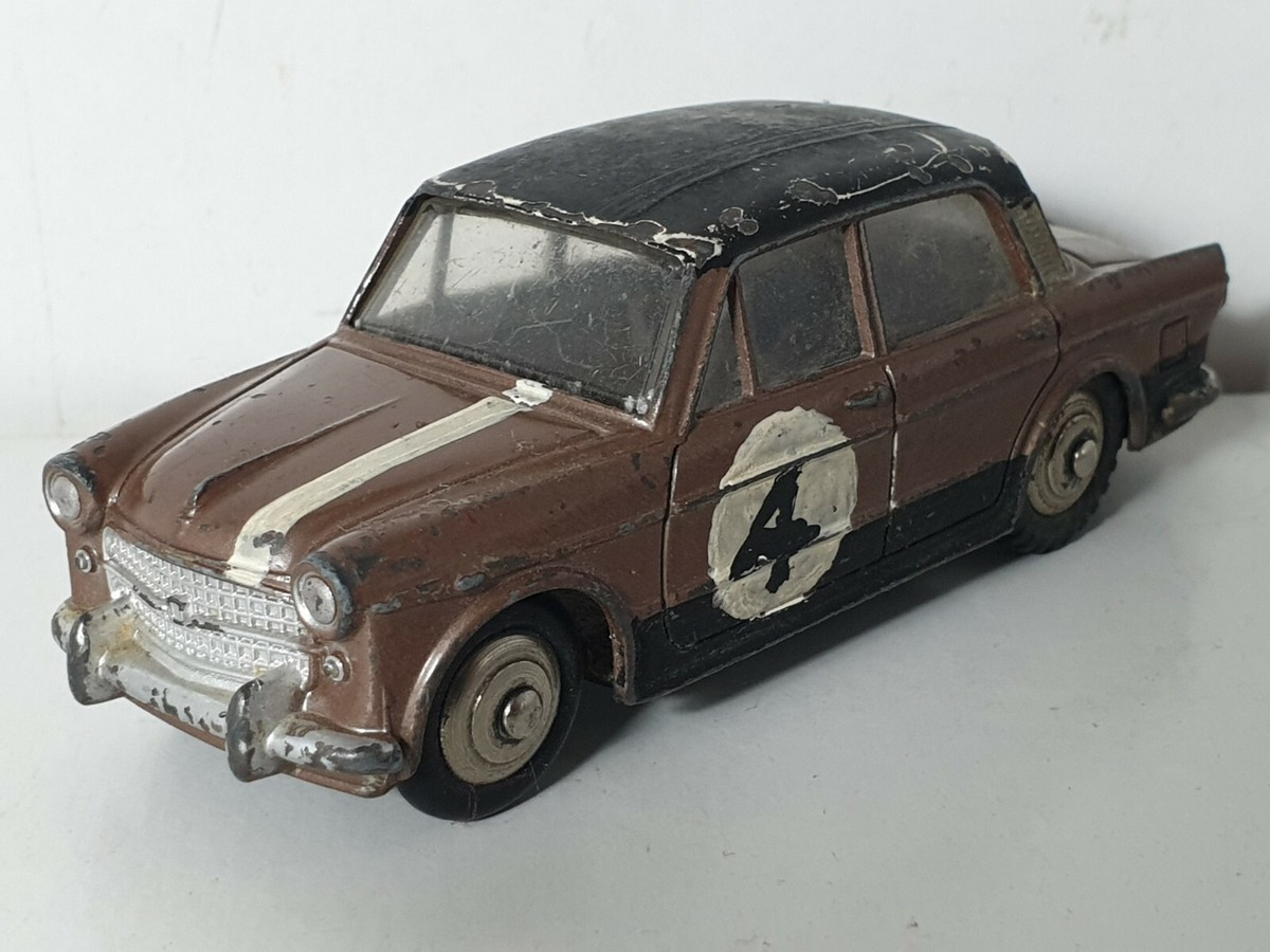 Fiat 1200 Grande Vue Dinky Toys N°531 Meccano miniature
