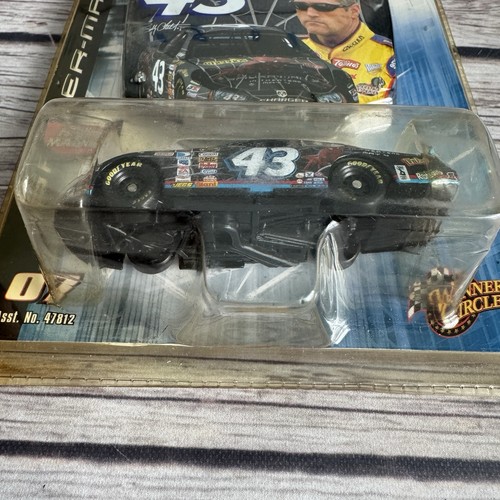 Spider-Man 3 Bobby Labonte #43 Winner's Circle Nascar Diecast Car 1:64 2007 - Picture 4 of 6
