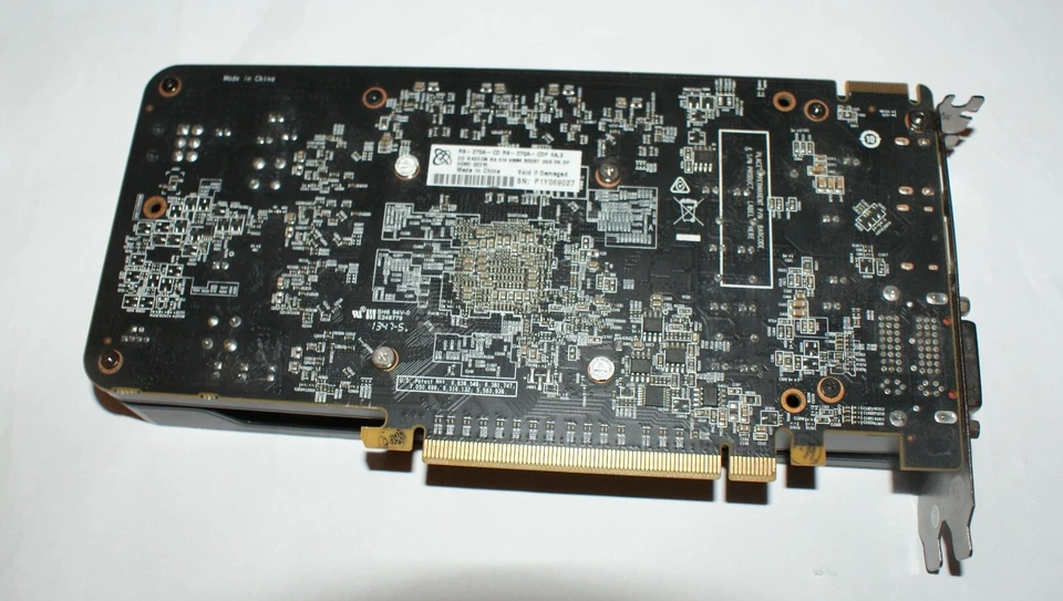 XFX AMD Radeon R9 270 Boost 2gb GDDR5 HDMI/DisplayPort/DVI x2 Graphics Card - Image 2 of 4