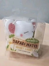 EVRIHOLDER Color-Changing Light Elephant Safari Mates Night Light Damage Box 