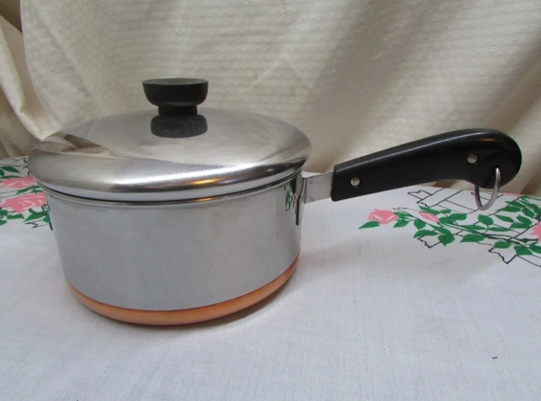 RARE VINTAGE 1801 REVERE WARE 2 QT SAUCE PAN w/LID COPPER BOTTOM PRE-1968 DBLRNG