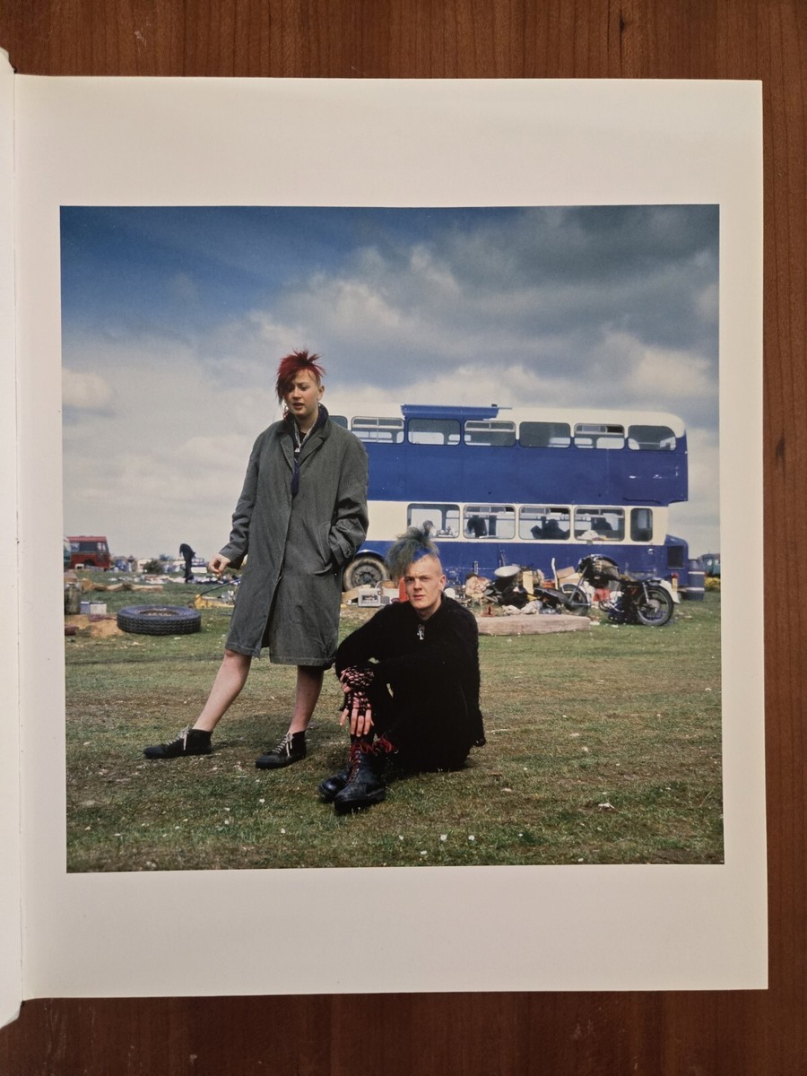 The New Gypsies By Iain McKell 2011 Hardcover Art Photography Book