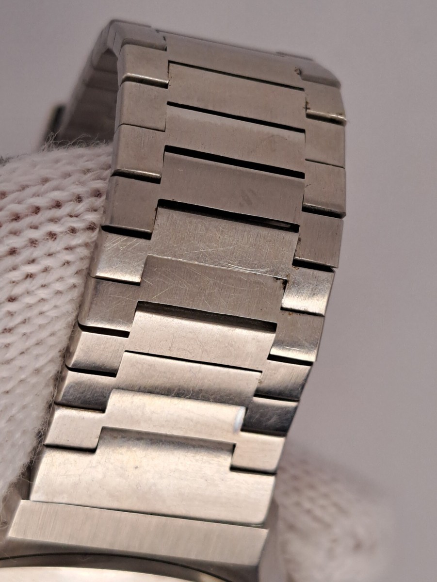 Vintage Citizen Crystron 4-710029k Quartz Japan Men's Watch Vintage Citizen Crystron 4-710029k Quartz Japan Men's Watch