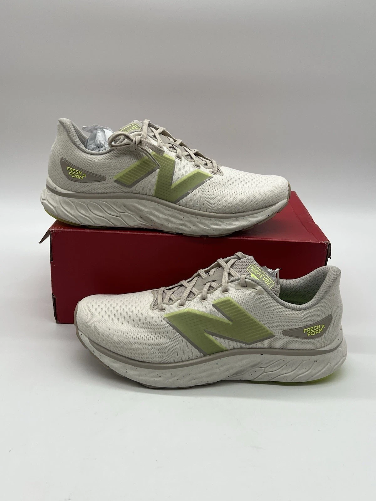 New Balance Fresh Foam X EVZ V3 Men’s Size 11D Beige White Mesh Running Sneakers