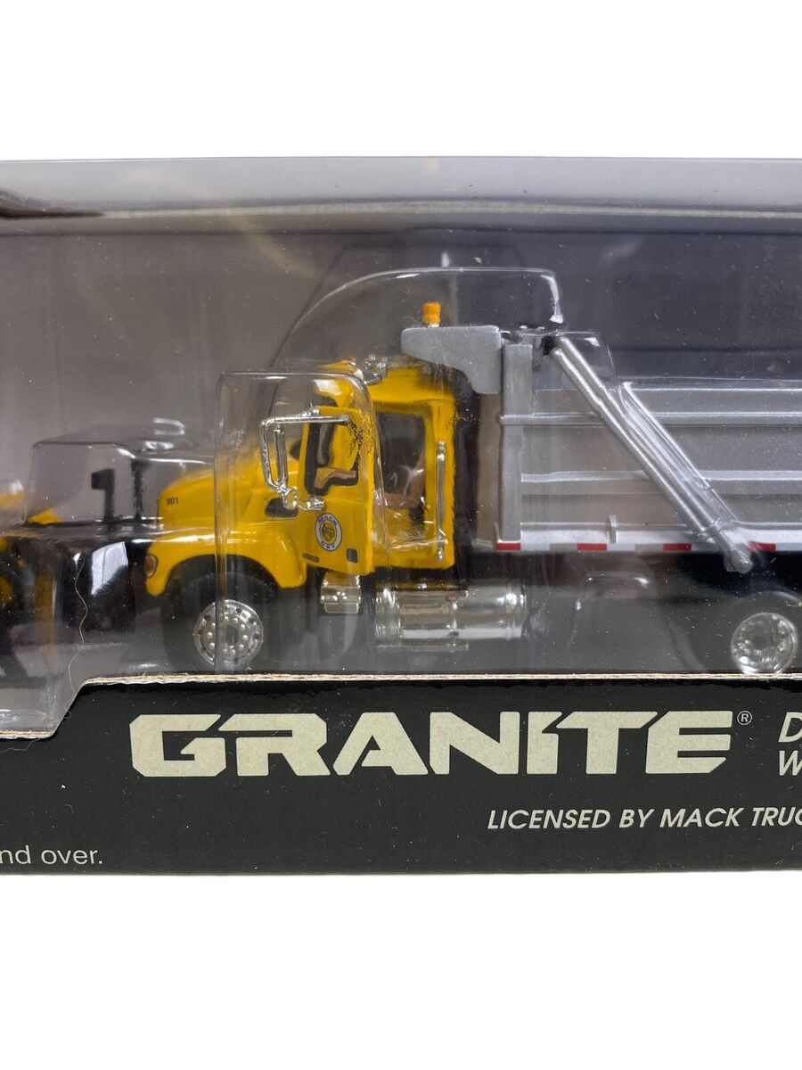 First Gear Mack Granite Dump Truck w/ Plow And Spreader 1/64 First Gear Mack Granite Dump Truck w/ Plow And Spreader 1/64
