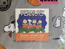 Peanuts Snoopy Halloween Queen Sheet Set with Ghosts and Pumpkins by Berkshire