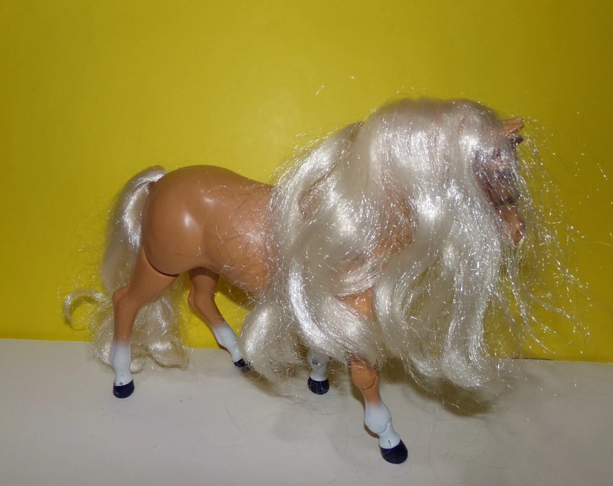 Barbie walking hotsell horse 1993