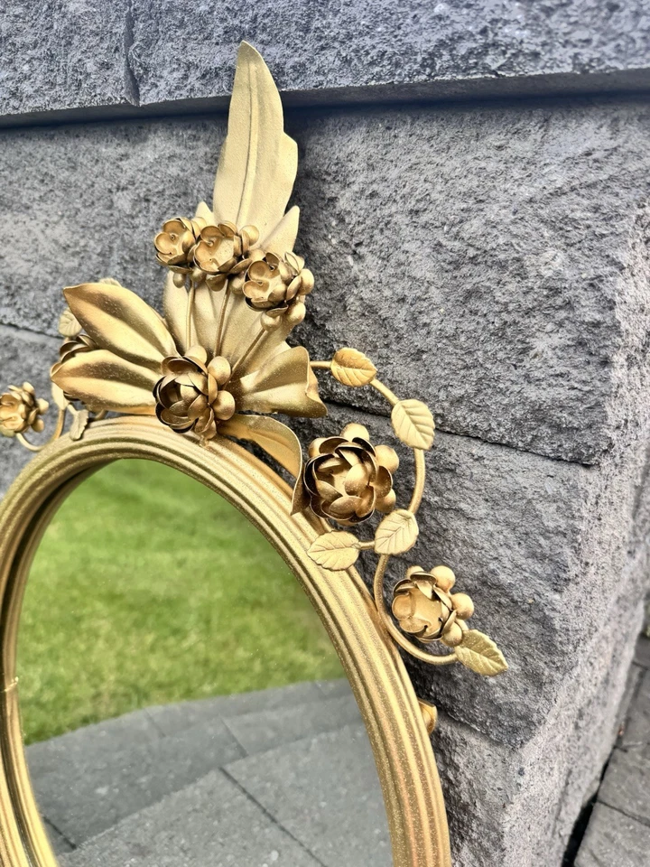 "Espejo de pared ovalado ornamentado dorado Regency Stylr con marco de metal 28x15""" Foto 2 de 4