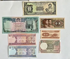 WORLD PAPER MONEY MIXED LOT OF 07 DIFFERENT BANKNOTES CURRENCY FOREIGN CIR & UNC