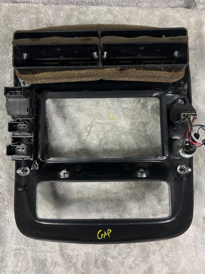 Ford Ranger Explorer 1995-2005 OEM radio central tablero panel de ajuste bisel negro Foto 2 de 4