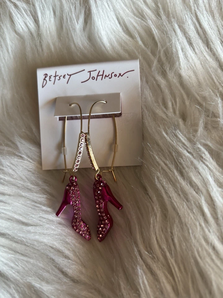 Pendientes de tacón rosa Betsey Johnson Foto 2 de 4