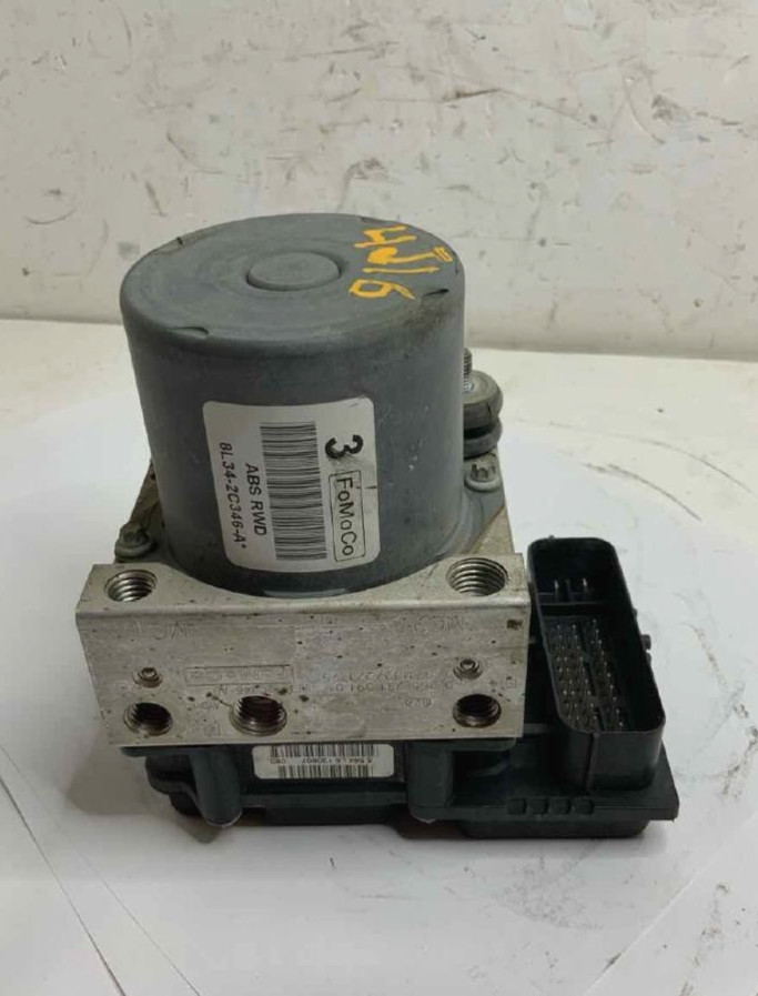 2008 Ford F150 Lincoln Mark LT Anti Lock Brake Pump ABS Module Assembly Used