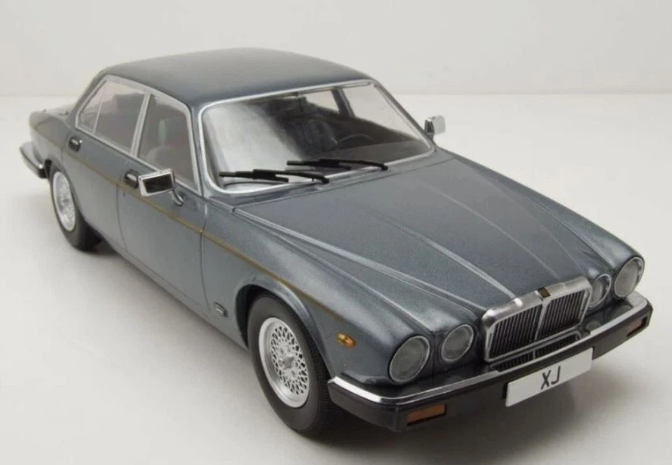 MODELCAR, JAGUAR XJ serie III 1979 Grigio scuro, 1/18,  MOD18177 - Immagine 2 di 4