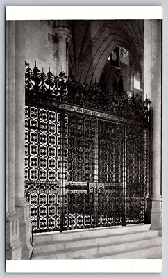 Washington D.C. Washington Grill Grates Postcard, C12
