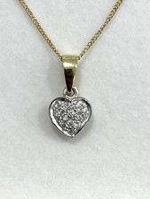 Collana Con Ciondolo in Oro Giallo eBianco  18 kt  750%  Cuore  Diamanti kt 0,06