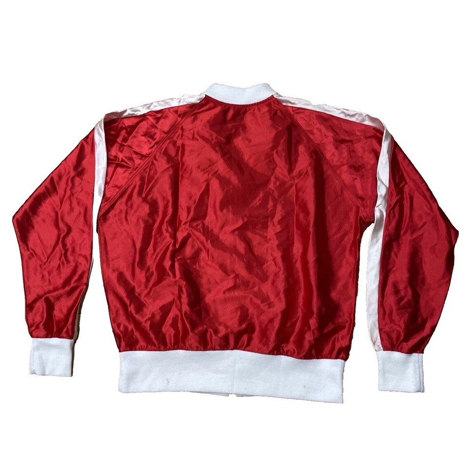 Chaqueta de Pista JOCKEY MAN IN MOTION Hombre M Rojo Satinado De Colección Años 80 90 Cortavientos 44" Foto 2 de 4