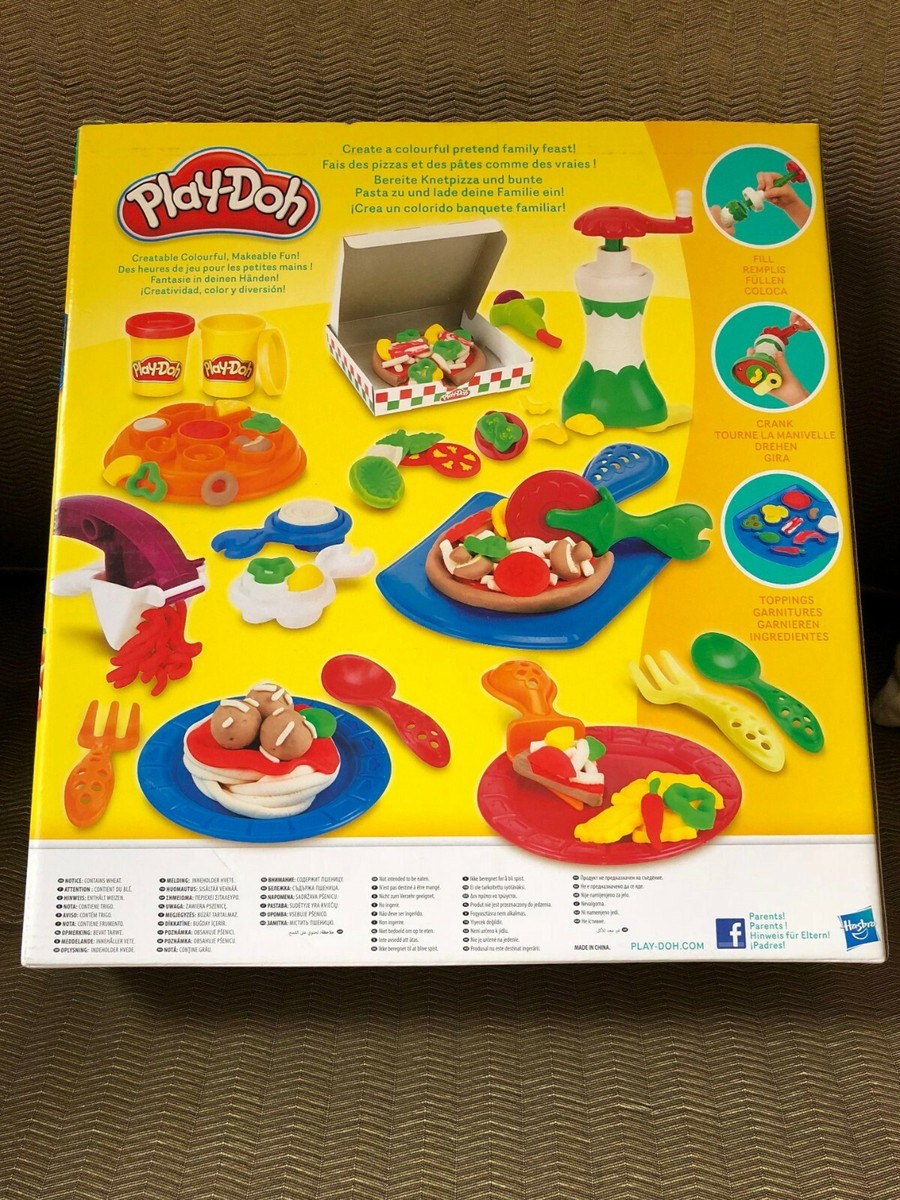 Play Doh Pizza 'n Pasta Dinner Set (BRAND NEW)