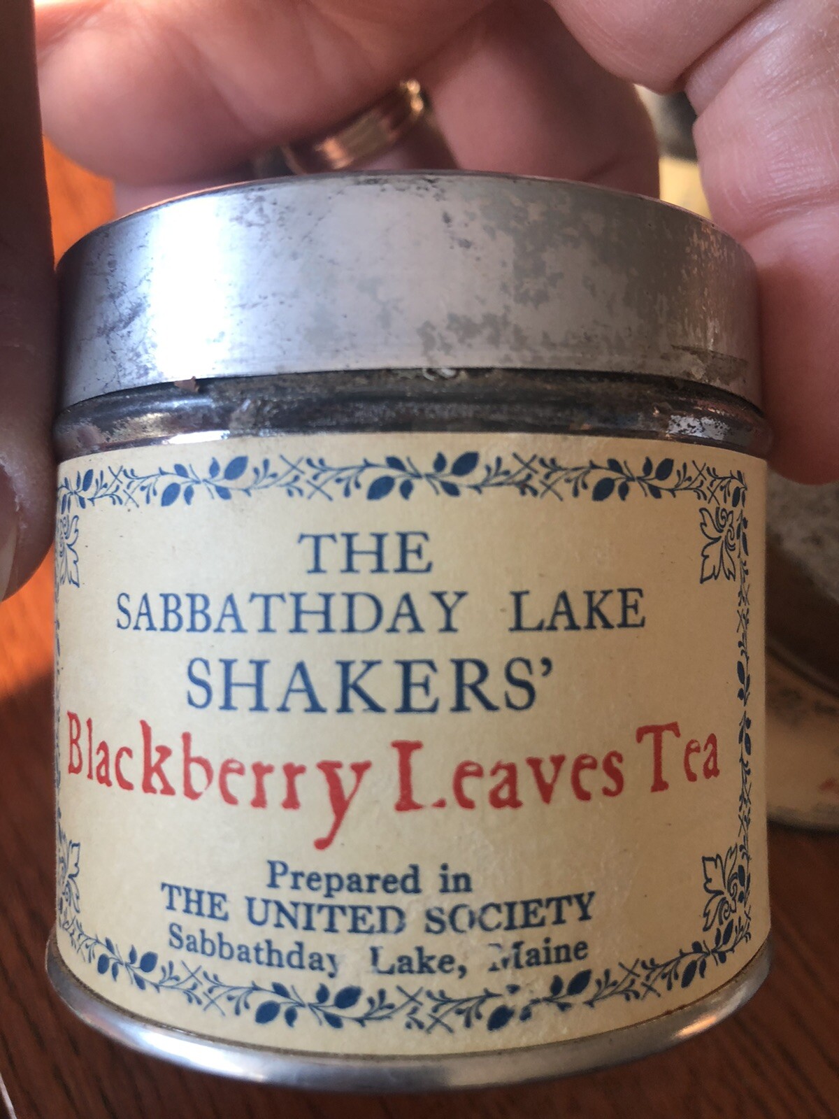 Vintage 1973 The Sabbathday Lake Shakers Maine Lot Of 4 Tea Tins Full