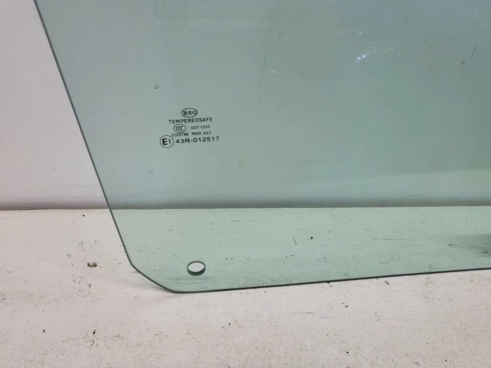 FRONT RIGHT PASSENGER SIDE DOOR WINDOW GLASS FOR 1995-2002 FORD WINDSTAR Foto 4 de 4