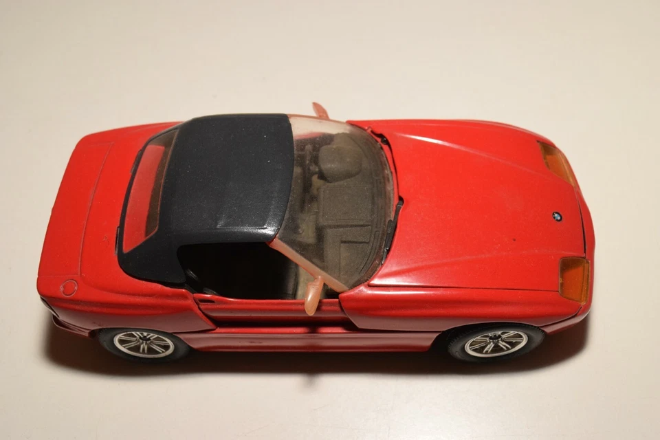 WW 1:24 REVELL BMW Z1 ROSSO OTTIME CONDIZIONI 2 - Immagine 3 di 4