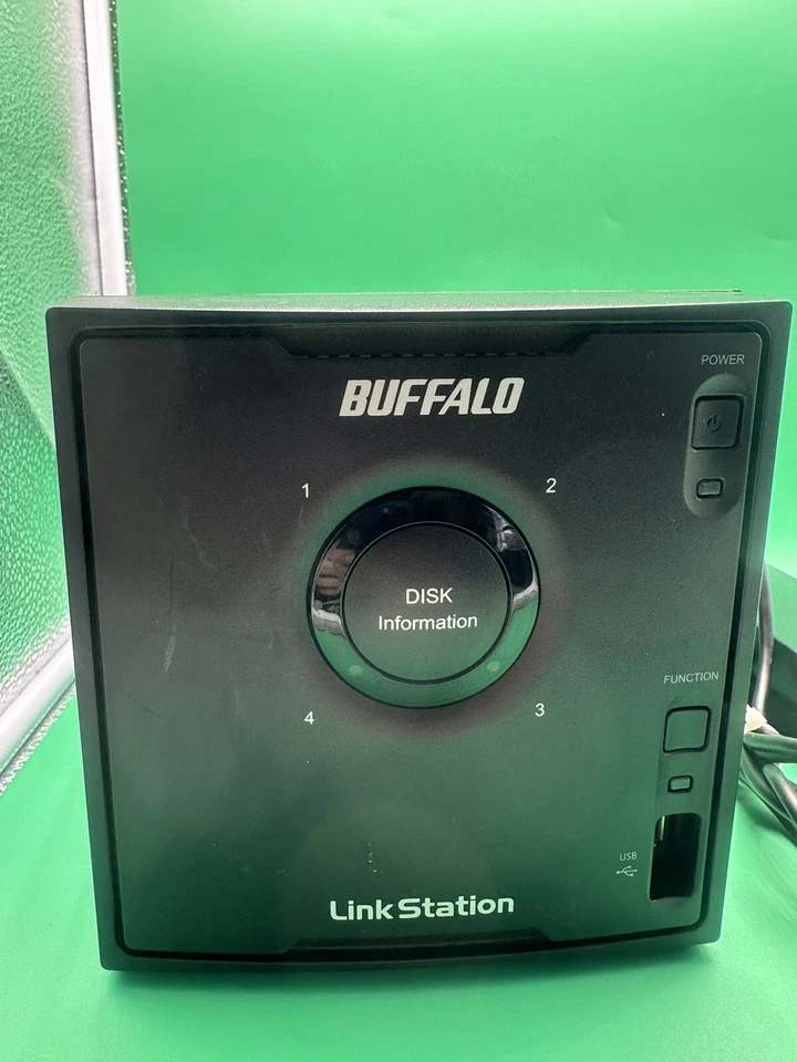 BUFFALO TERASTATION LS-Q4.0TL/R5 Hitachi 4x-1TB SATA NETWORK STORAGE TESTED - Image 3 of 4