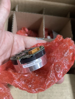 1pc YASKAWA UTSIH-B17CK brand new Servo Motor Encoder