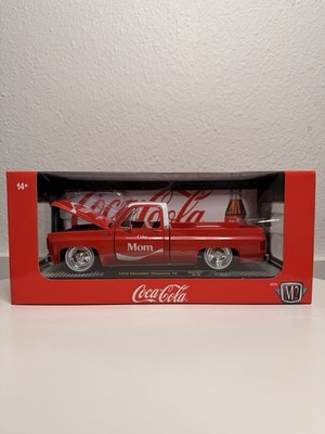 M2 Machines 1973 Chevy Cheyenne 10 Coca-Cola  Mom  1:24 SquareBody Truck WMTS01
