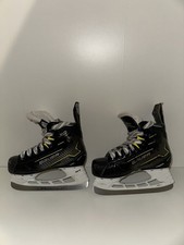Bauer M40 Youth hockey skates - Youth Size 11.5