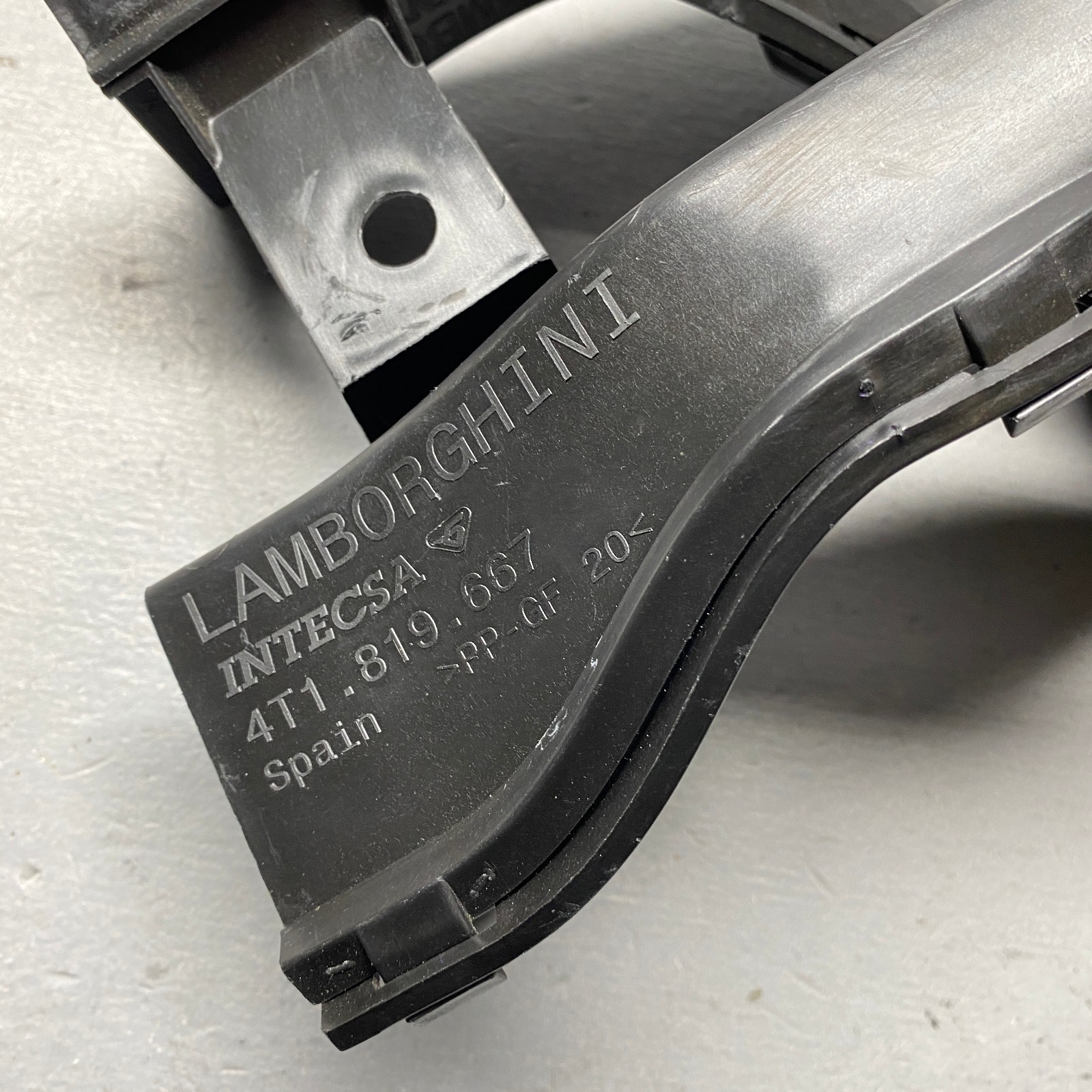2018 Lamborghini Huracan Left Air Guide Duct Footwell 4T1819667