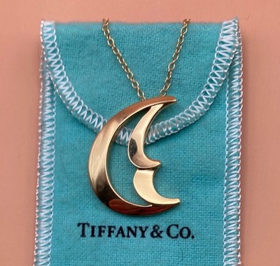 Tiffany & Co. Paloma Picasso Crescent Moon Necklace 18k Gold Extra Large Version