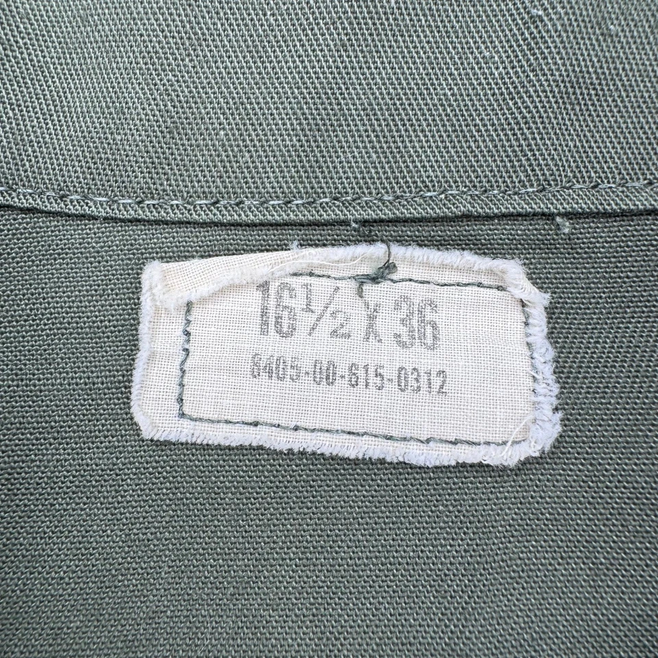 Camisa utilitaria vintage del Comando Aéreo Estratégico de la Fuerza Aérea de los Estados Unidos OG-507 16 1/2 x 36 años 80 Foto 3 de 4