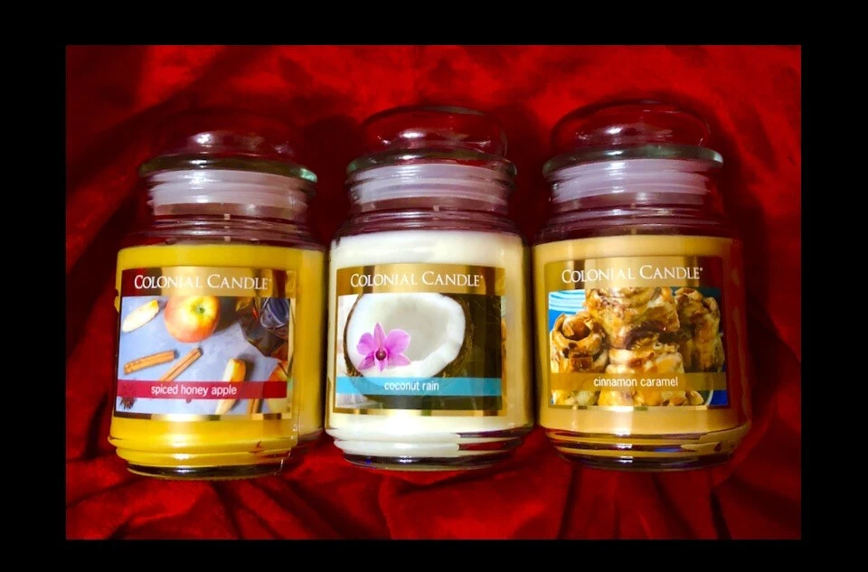 Juego De 3 Velas Coloniales-Grandes (510g) Coco, Canela Caramelo, Especia Miel Manzana Foto 2 de 4