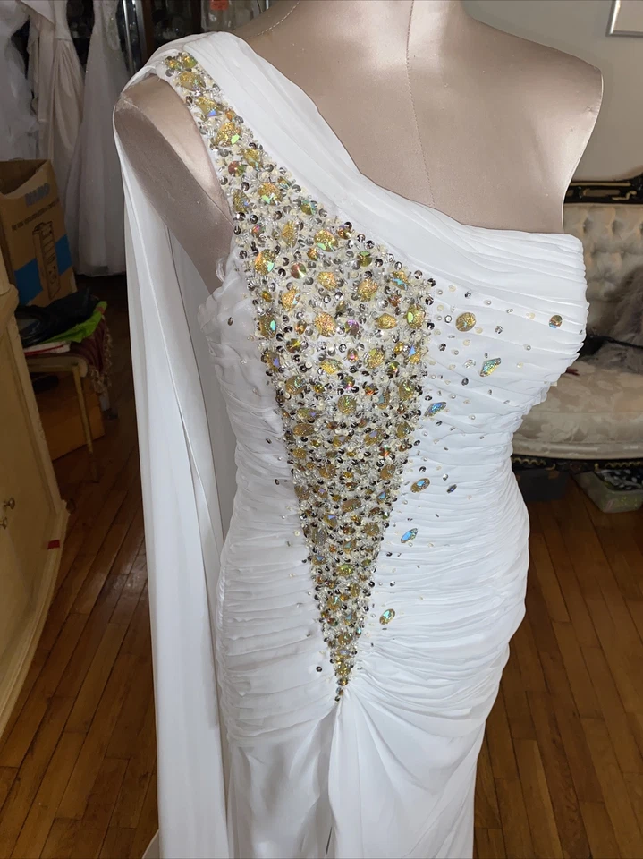 #111 Jol-allure One Shoulder Wedding Gown Loaded With Crystals. NWT Sz 8 - Image 4 of 4