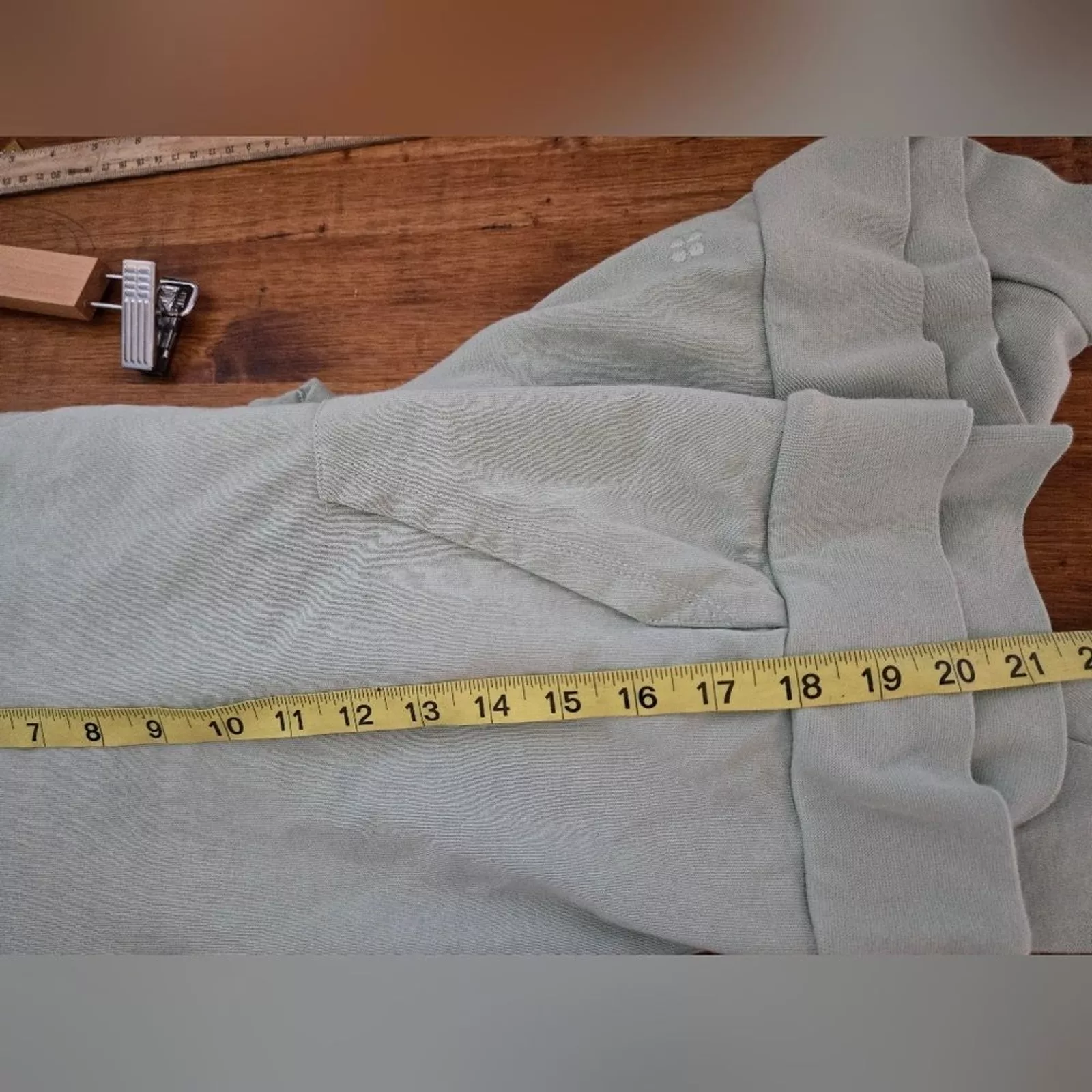 sweaty-betty after class relaxed crop sustainable organic cotton hoodie