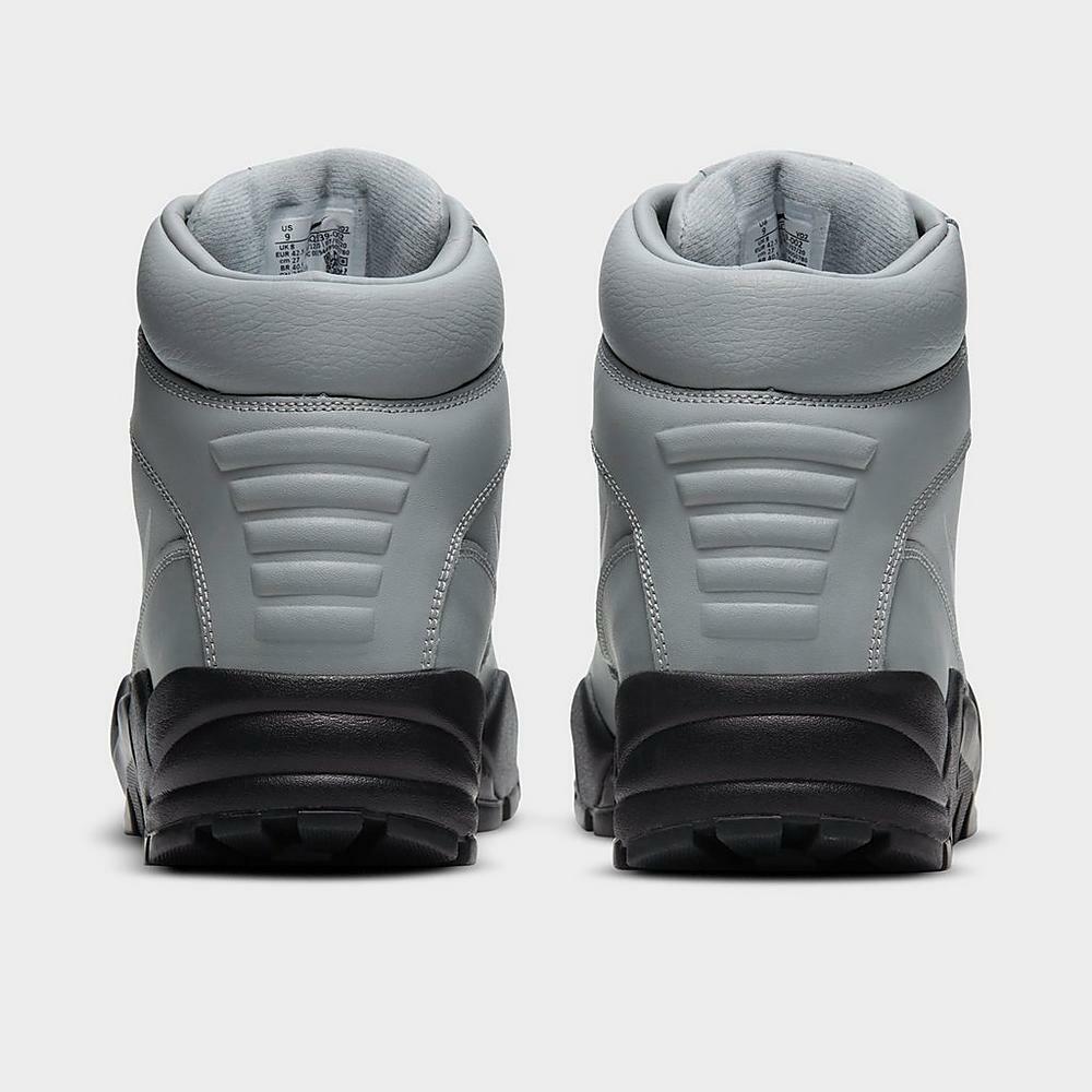 Nike SNEAKER купить в Америке, лот 