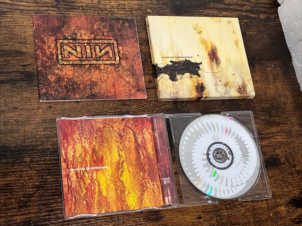 トップス nine inch nails  DOWNWARD SPIRAL Nine Inch Nails: The Downward Spiral [Deluxe Edition] Album